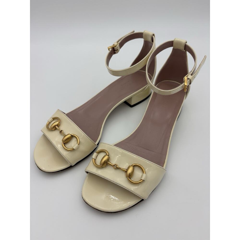 Gucci Horsebit Sandals Cream Patent Leather Size 37 / 7 Adjustable Ankle Strap - Picture 4 of 16